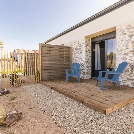 Feriehus Jungle Avec Terrasse Et Piscine Chauffee Pres De Nantes - Fr-1-306-1304
