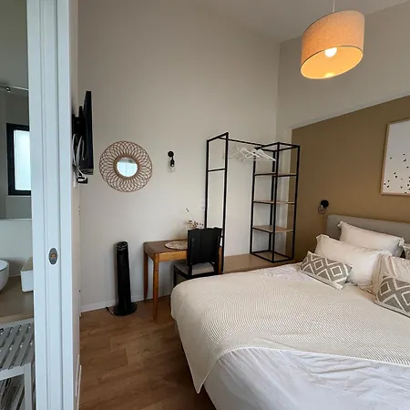 Jungle Avec Terrasse Et Piscine Chauffée Près De Nantes - Fr-1-306-1304 Port-Saint-Père