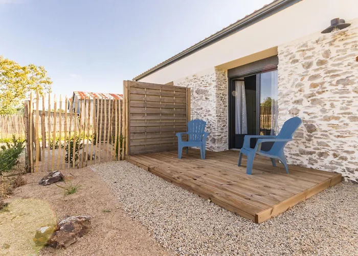 Дом отдыха Jungle Avec Terrasse Et Piscine Chauffee Pres De Nantes - Fr-1-306-1304